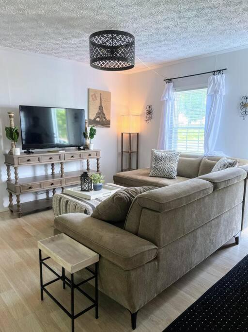 Beautiful Stylish 3 Bedroom Home In Greenville Eksteriør bilde