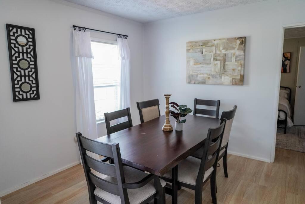 Beautiful Stylish 3 Bedroom Home In Greenville Eksteriør bilde